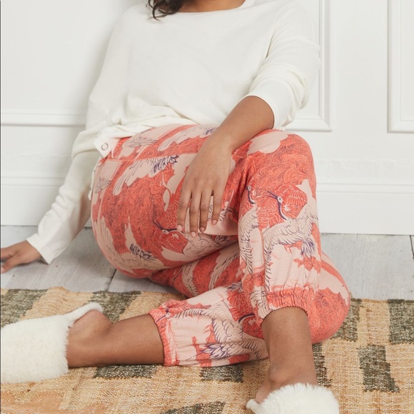 NWT - Camilla Jogger - Picture 6 of 9